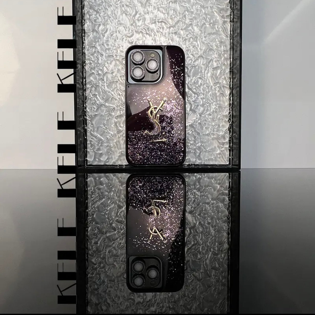 YSL Shine x Mono iPhone-fodral (med kedja)