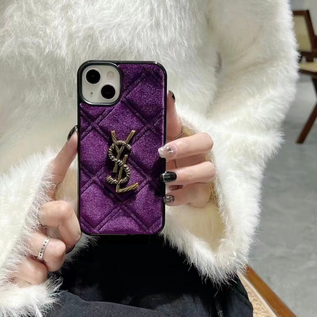 YSL Luksuriøst iPhone-deksel