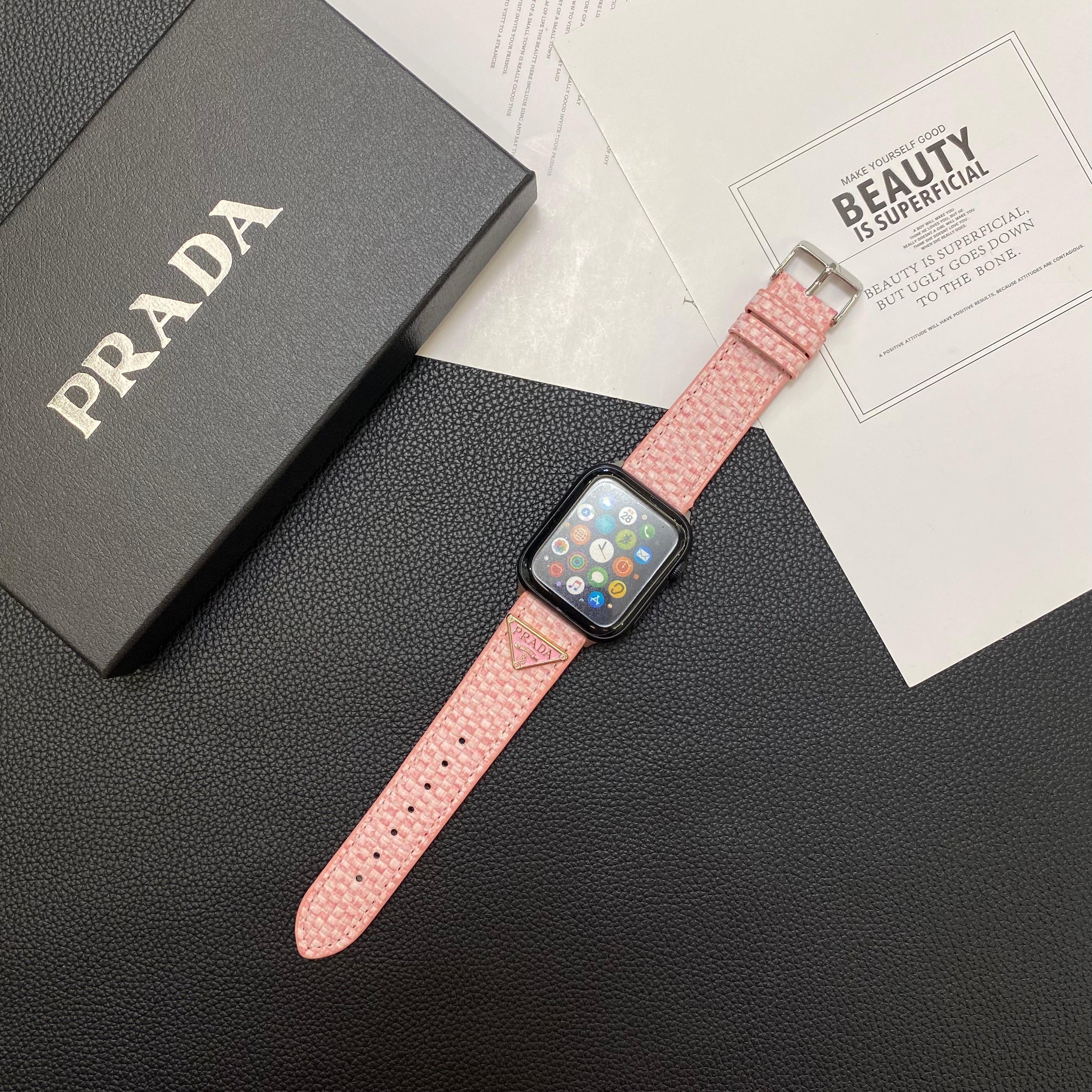 Bracelet tricoté Prada Apple Watch Rose-BZK240509