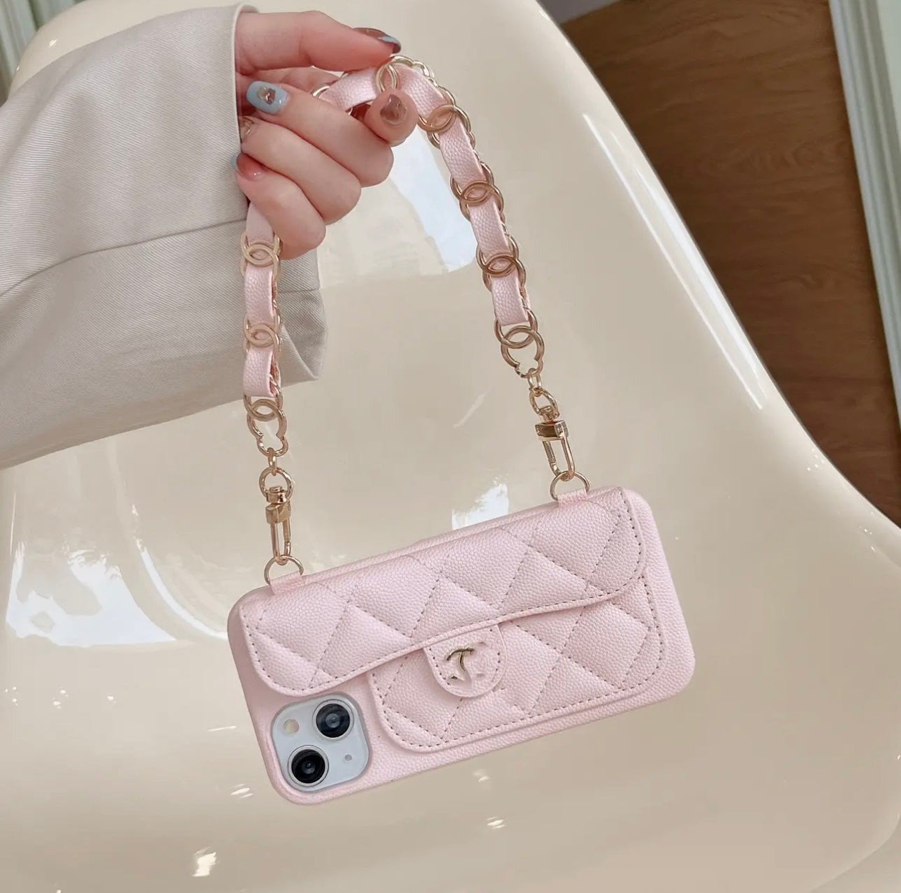 Luxurious iPhone Case Chain （Short style）